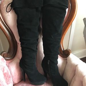 Beautiful Suede Boots